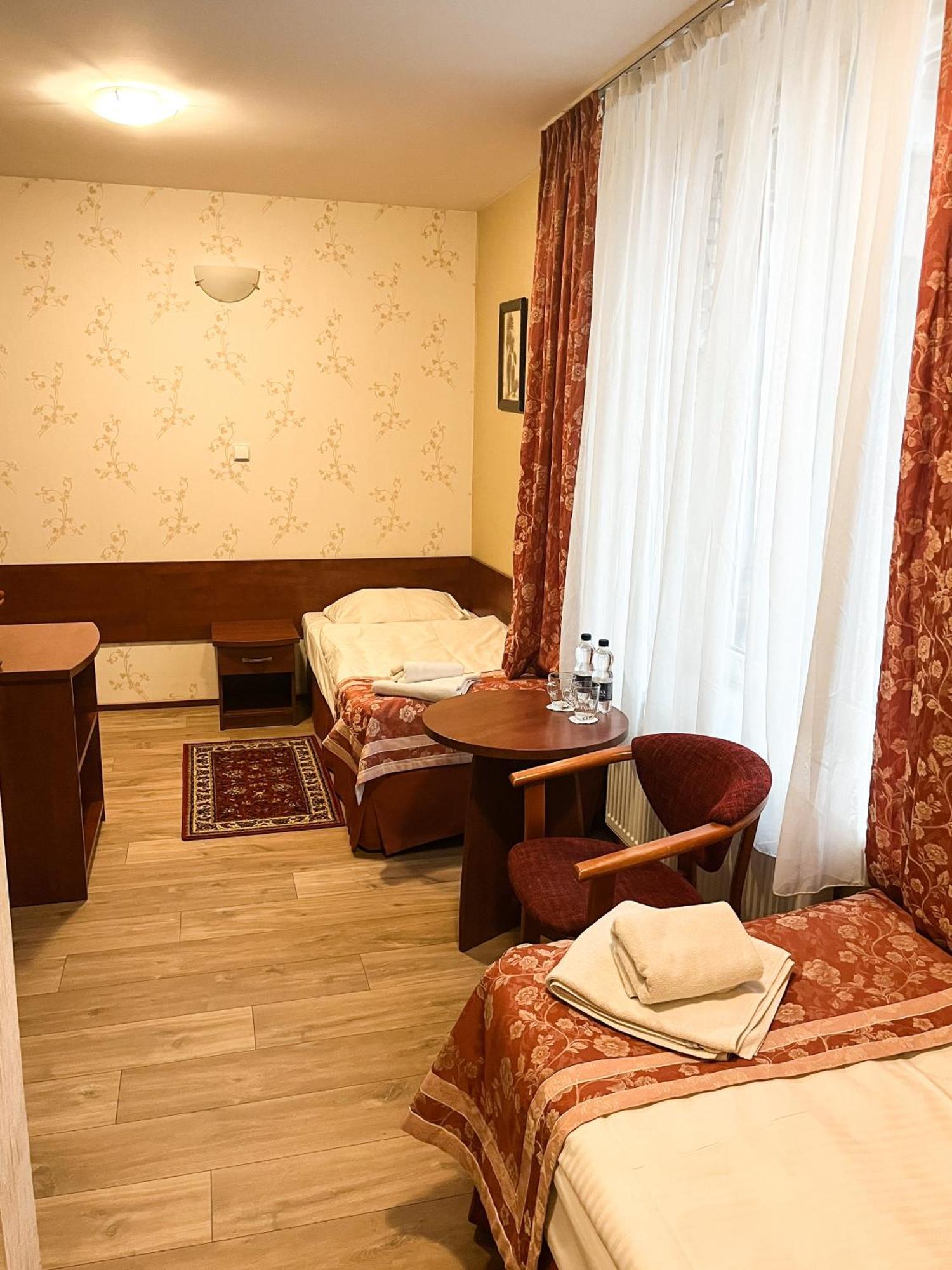 Hotel Logos Гданськ Екстер'єр фото